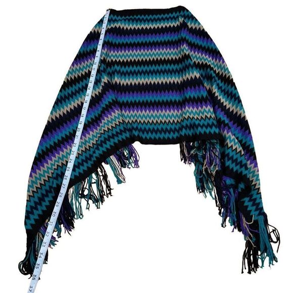 Charming Charlie Womens Colorful Zig Zag Chevron Poncho Sweater Boho Fringe Trim - Picture 7 of 7